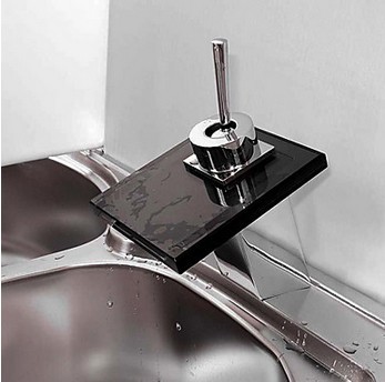 robinet d'évier cascade salle de bain avec bec verseur en verre noir - Cliquez sur l'image pour la fermer