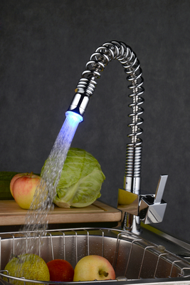 Mitigeur chromée Centerset pull-out robinet de cuisine T0781S - Cliquez sur l'image pour la fermer