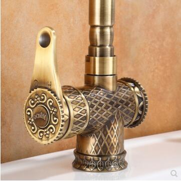 Antiquités Laiton Classique Sculpté Rotatif Mélangeur Robinet de Salle de Bain T0298A