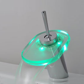 Couleur contemporain Modification Cascade LED lavabo robinet T0802-1F