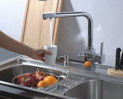 Eau chaude et froide et RO filtre en laiton d'évier de cuisine Tap T3303