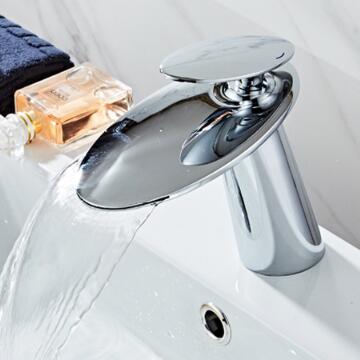 Contemporaine Cascade en Laiton Chromée Lavabo Robinet TC0208R